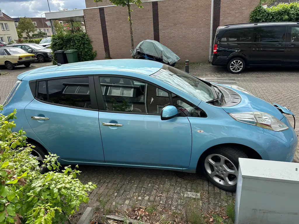 Nissan Leaf Leaf 24 kWh