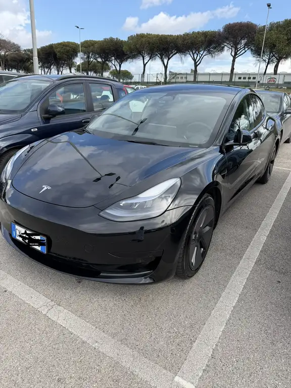 Tesla Model 3 Standard rwd Plus