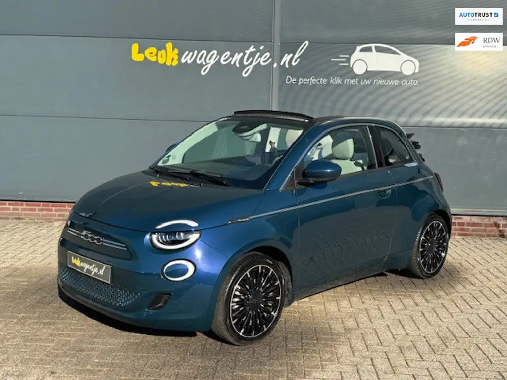 Fiat 500C E La Prima 42 kWh Cabrio by Bocelli *leder *JBL