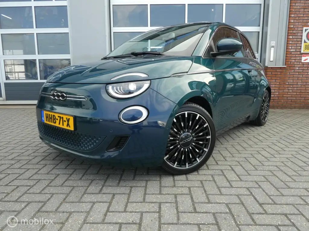 Fiat 500e La Prima 42 kWh