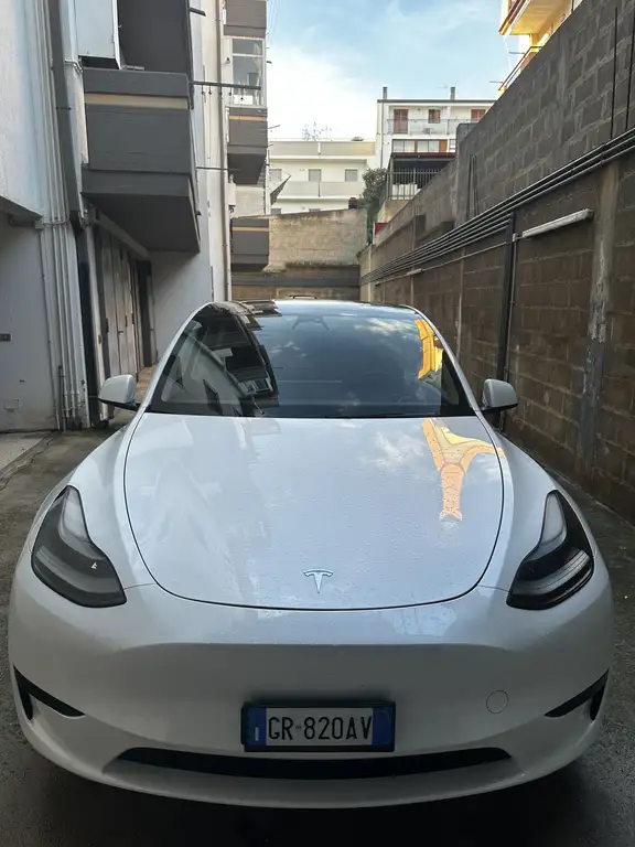 Tesla Model Y Single Motor rwd