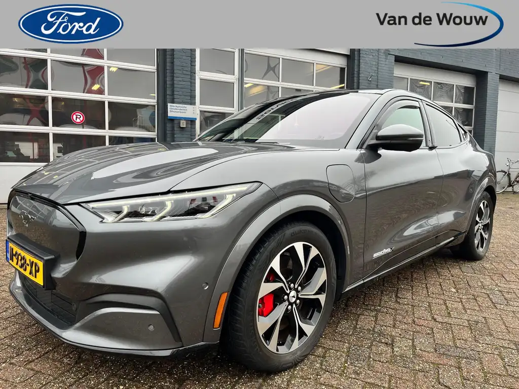 Ford Mustang Mach-E Extended First Edition AWD 98 kWh Garantie t/m jun