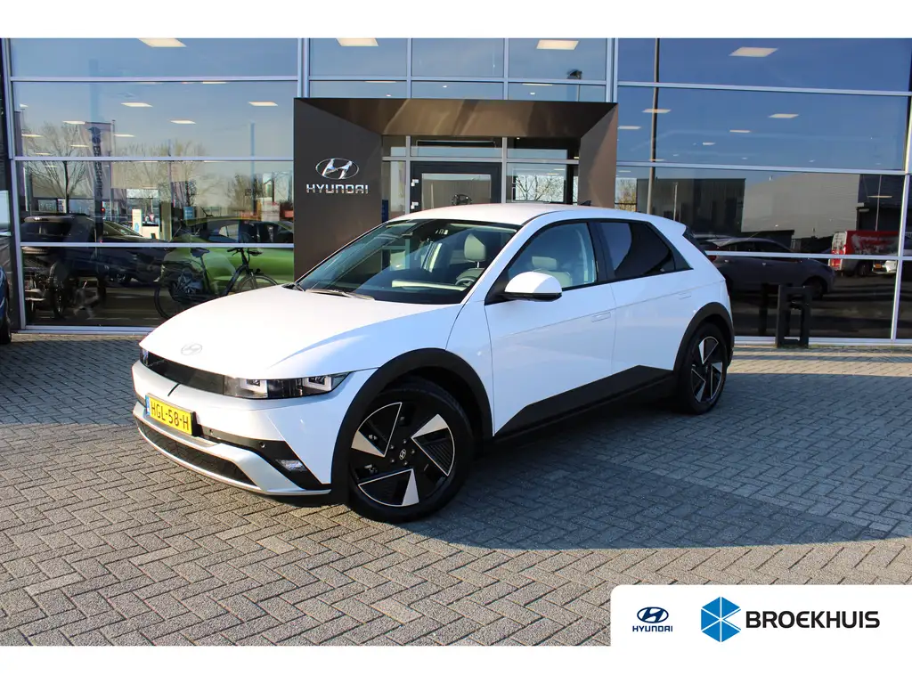 Hyundai IONIQ 5 Connect+ 84 kWh | Leder | Parkeersensoren voor en