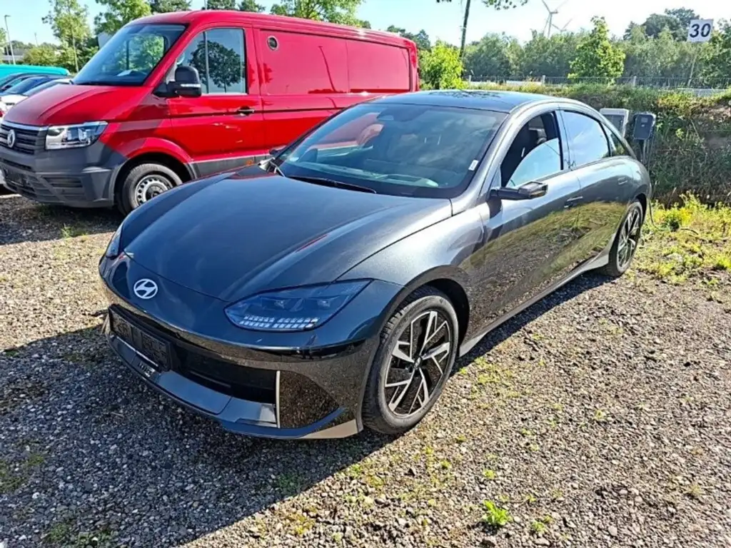Hyundai IONIQ 6 4WD Uniq Pano Ambiente BOSE ACC 4X SHZ