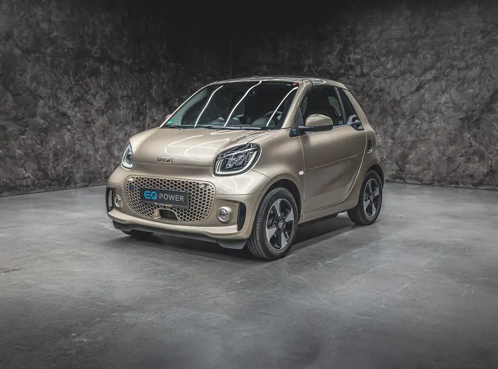 smart forTwo EQ cabrio passion EXCLUSIVE:GOLDEN TIMES!