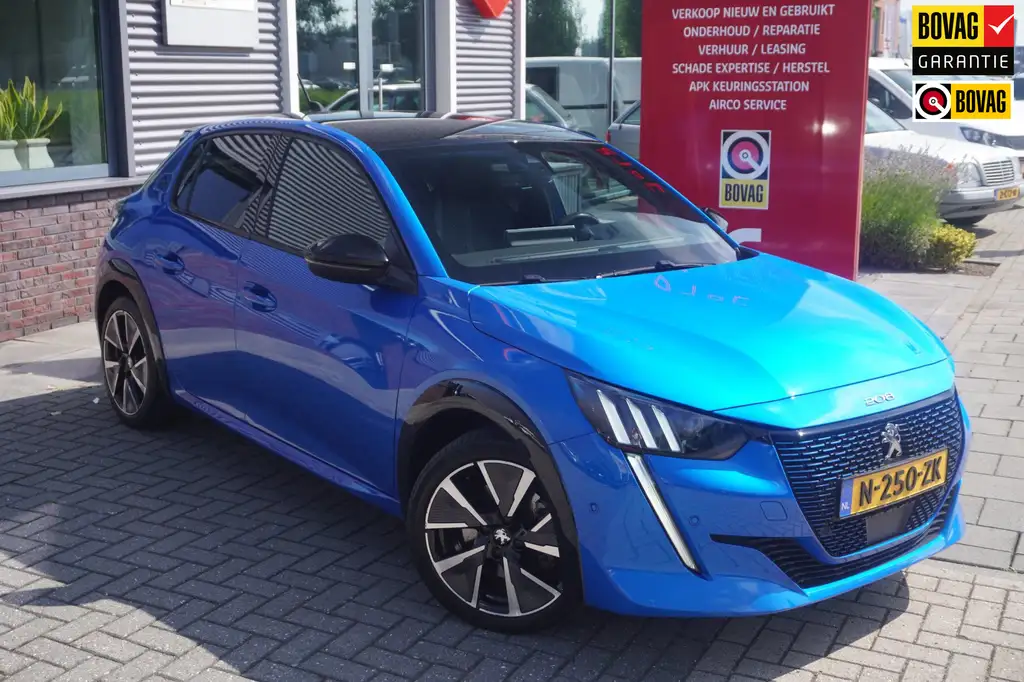 Peugeot e-208 EV GT 350 50 kWh SOH 87,8 / Carplay / 360 Camera /