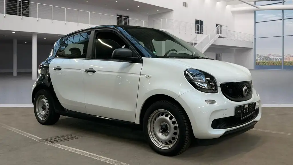 smart forFour electric drive / EQ SHZ*Cool & Audio