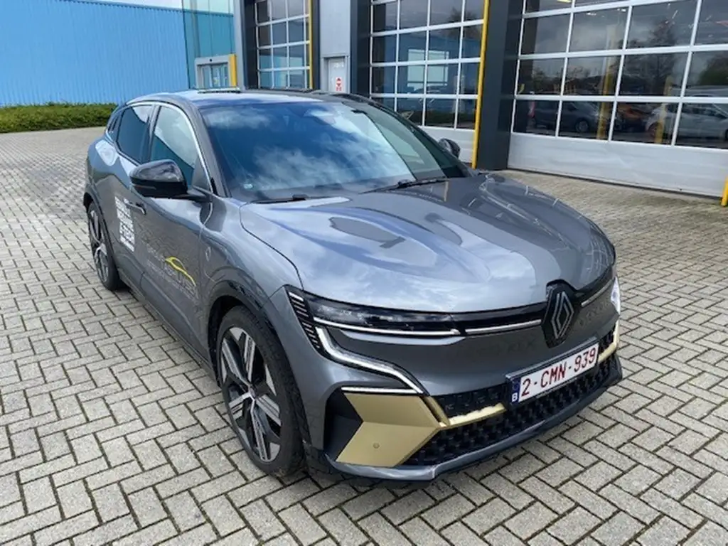 Renault Megane E-Tech iconic EV60 220hp optimum charge