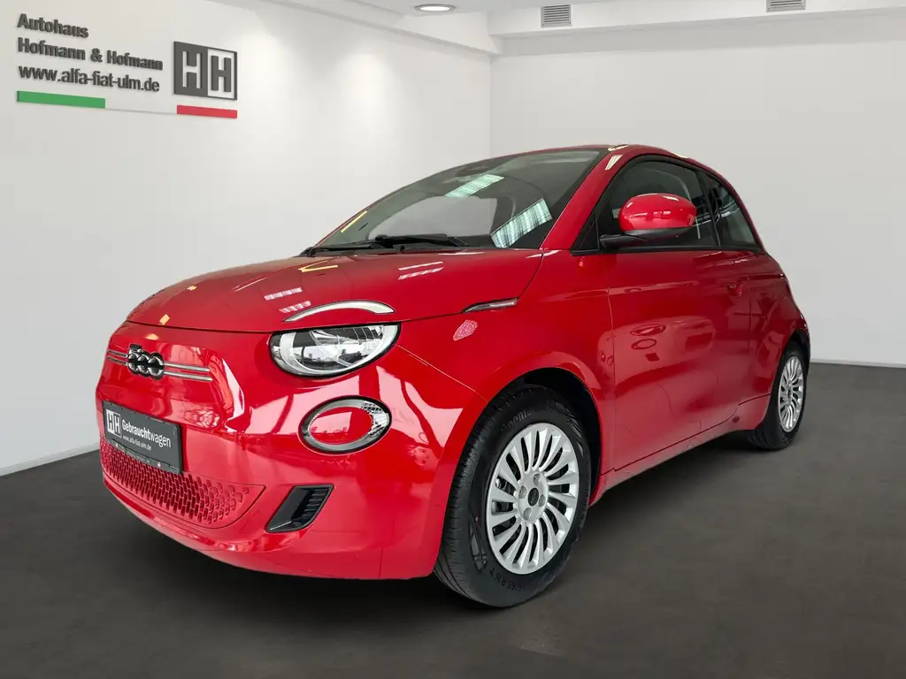 Fiat 500e 23,8 kWh CarPlay, Spurhalteassistent, Tempomat