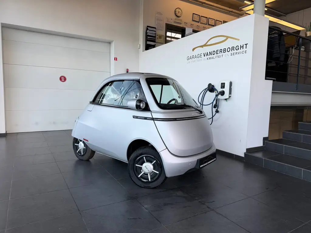 Micro Microlino PIONEER SLECHTS 1000KM