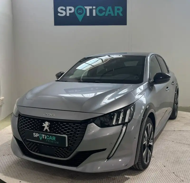 Peugeot e-208 GT Eléctrico 136