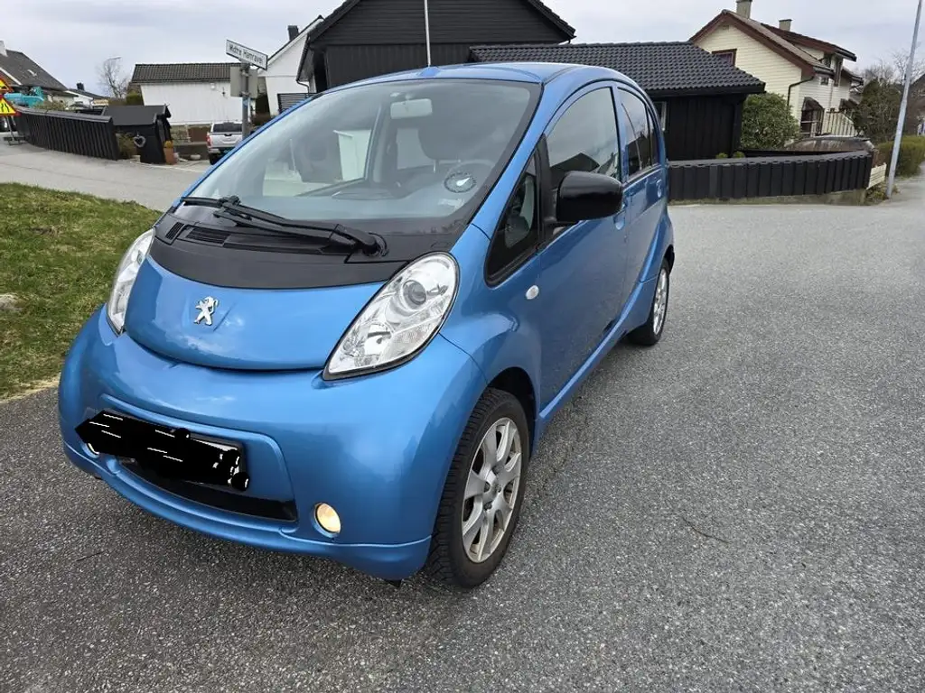 Peugeot iOn iOn Active
