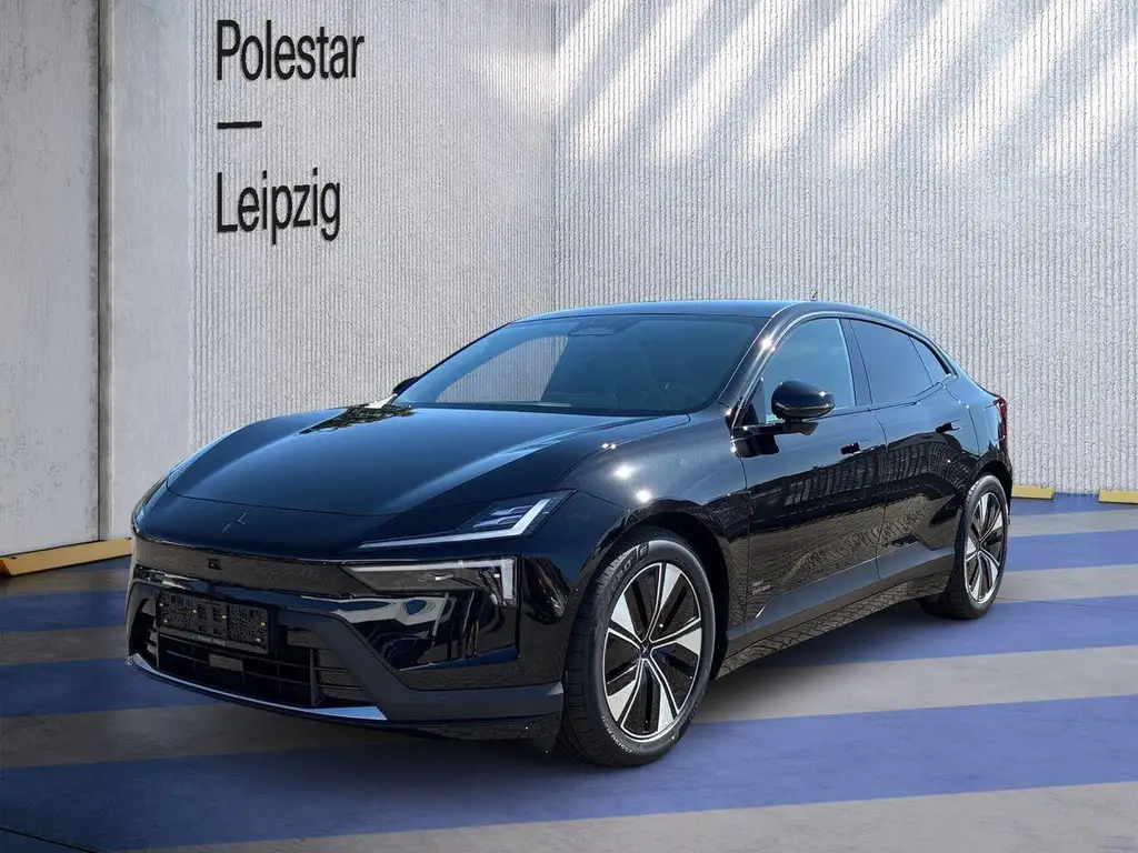 Polestar 4 Long Range Dual 400 kW Prime ACC HUD H&K 2026