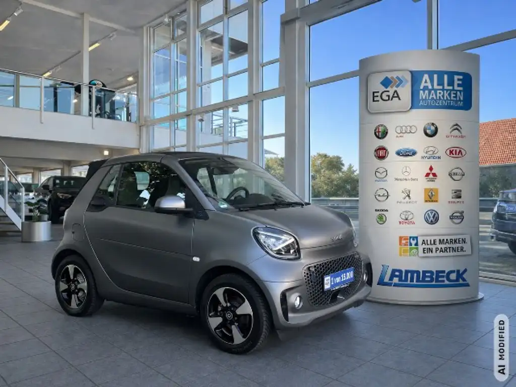 smart forTwo EQ cabrio*EXCLUSIVE*22kW*CAM*MEDIA*ALLW*LED*SHZ*