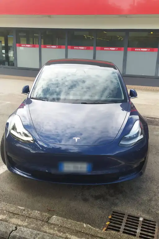 Tesla Model 3 Long Range Dual Motor AWD