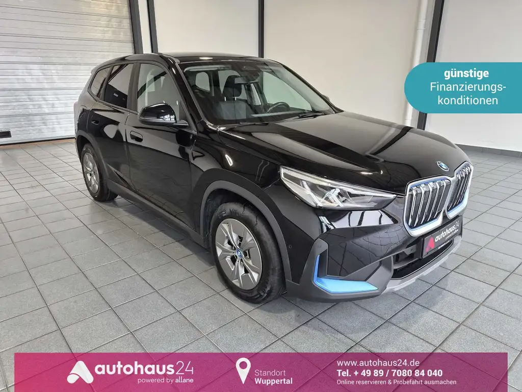 BMW iX1 xDrive30   LED|Kamera|Sitzhzg