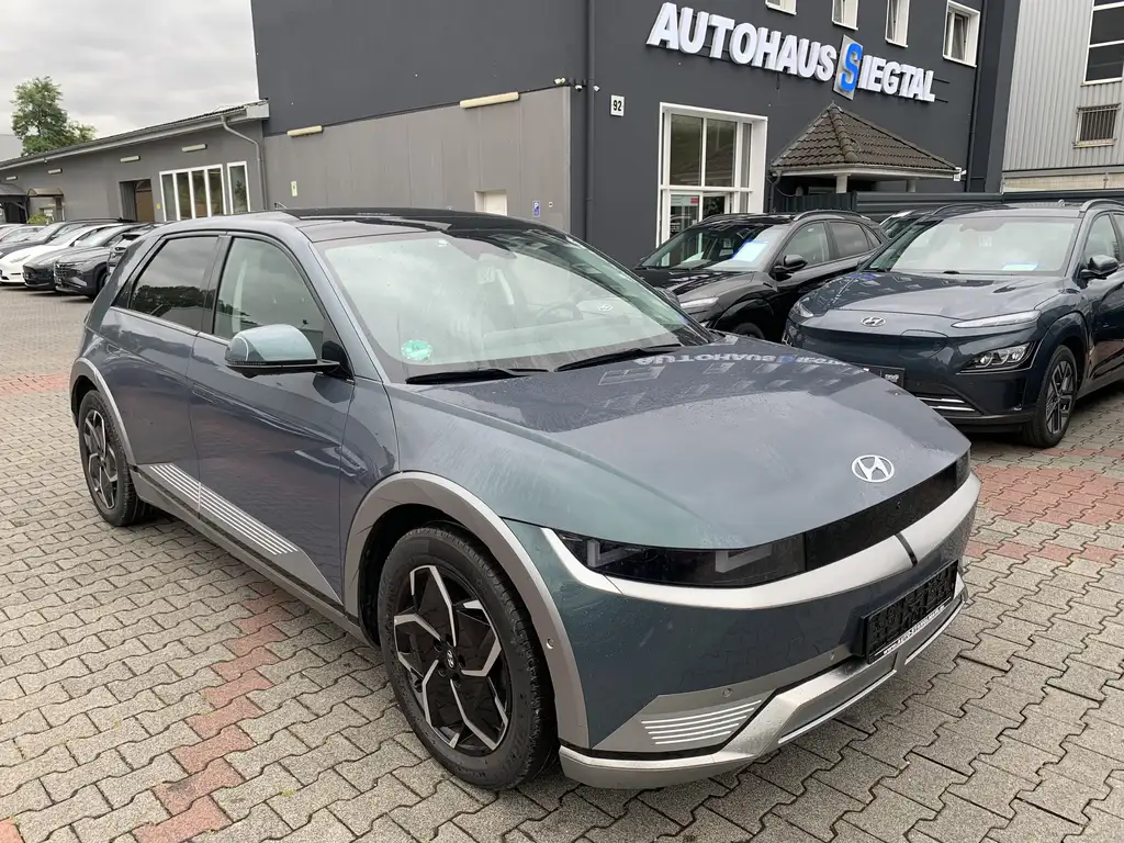 Hyundai IONIQ 5 Uniq 4WD Pano Leder HUD LED ACC 360Cam