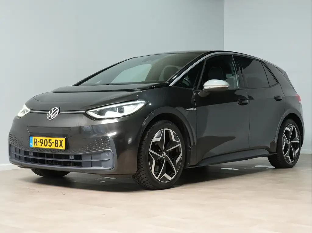 Volkswagen ID.3 First Plus 58 kWh | IQ.Light | Camera | Navigatie