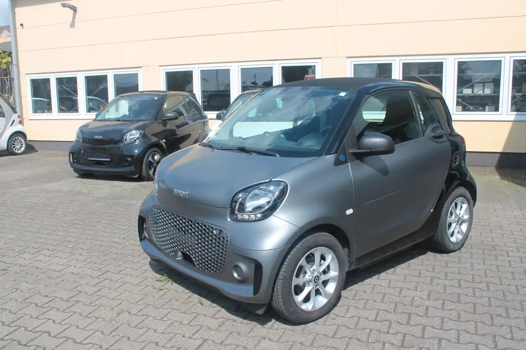 smart forTwo 60kW EQ Automatik*1.Hand*Klimaaut*