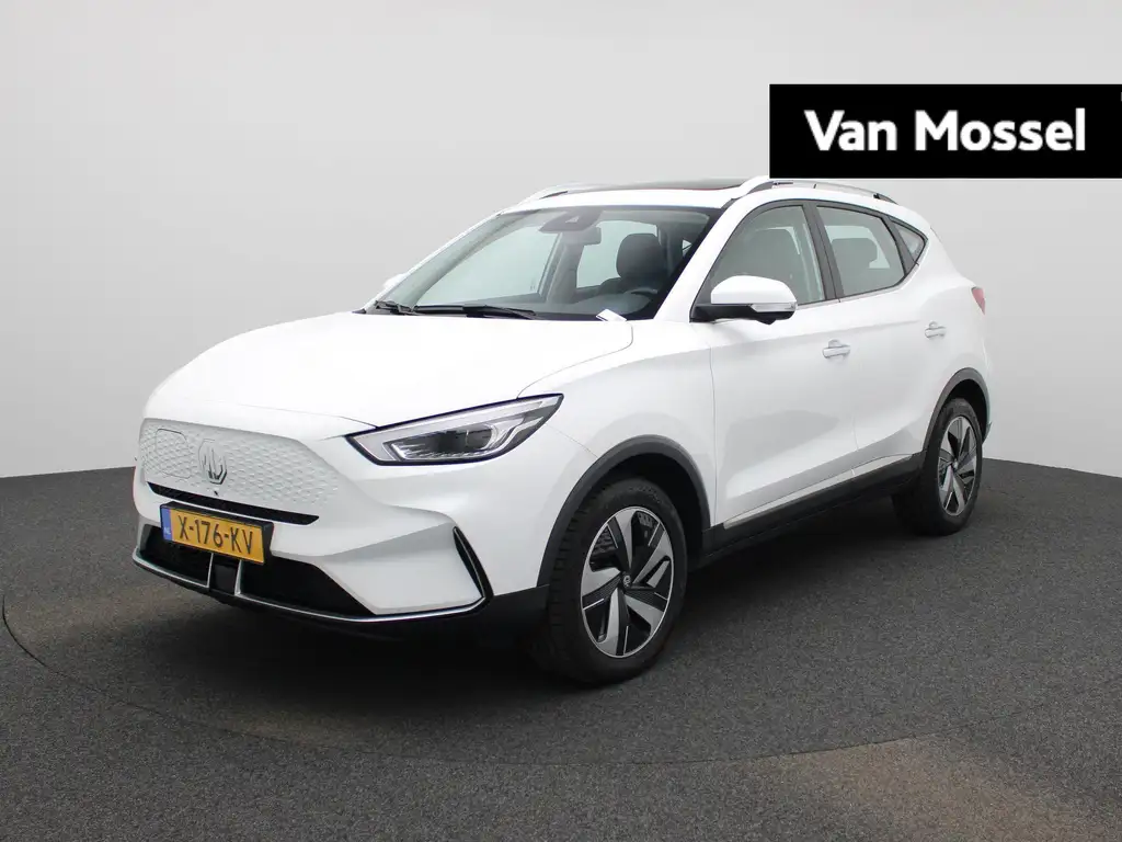 MG ZS EV EV Long Range Luxury 70 kWh | Panoramadak | Leder