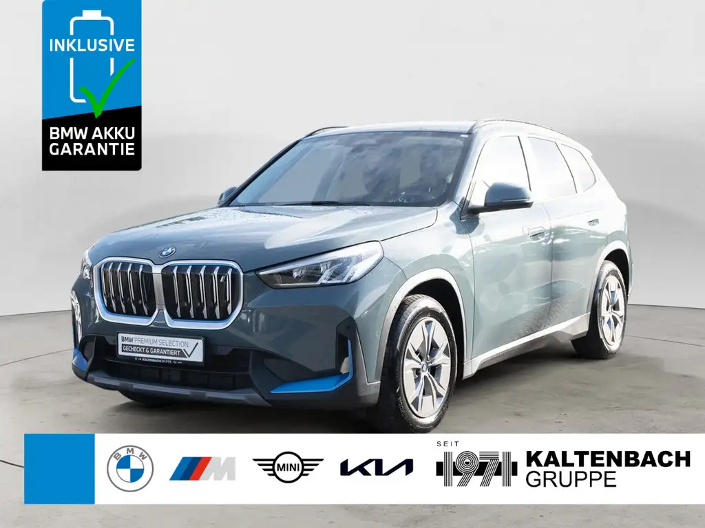 BMW iX1 xDrive30 AHK LED AKTIVSITZE NAVI KAMERA