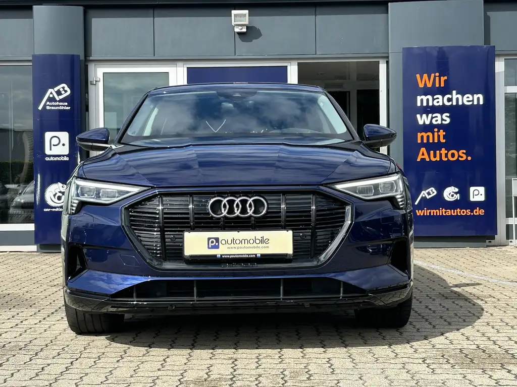 Audi e-tron 55 quattro advanced*ACC*MATRIX*AHK*APP*