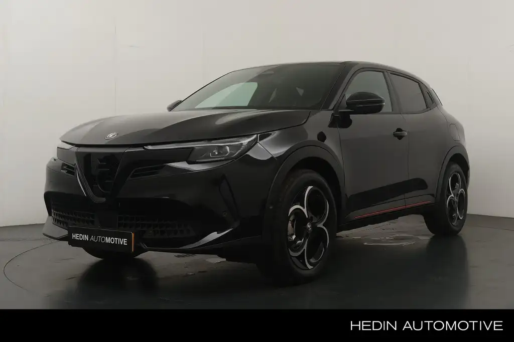 Alfa Romeo Junior Elettrica Ti 54 kWh 156PK | Navigatie | Leder | St