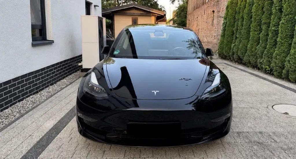 Tesla Model 3 Langstreckenbatt. Allradantrieb Dual Motor