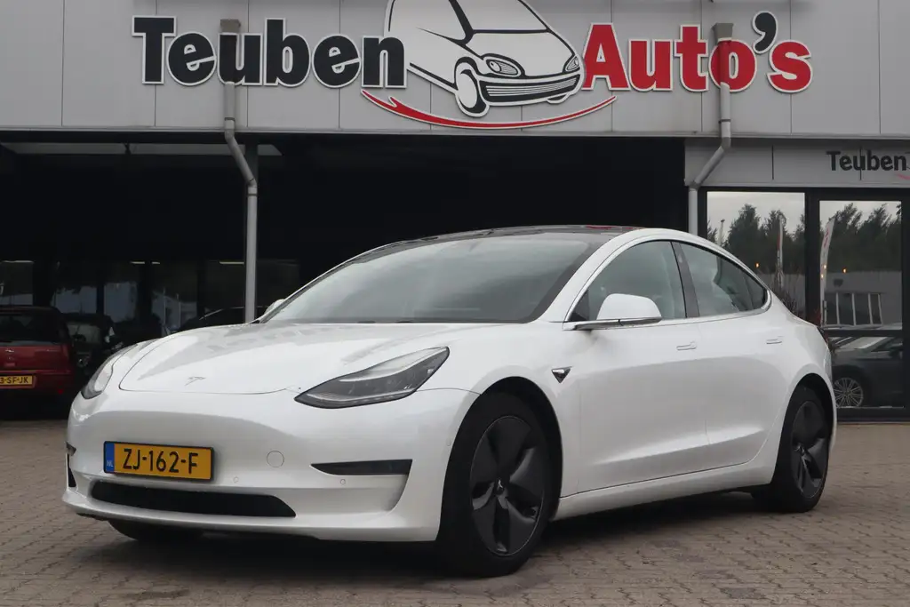 Tesla Model 3 Long Range AWD 75 kWh | SOH 84,6% | Full Self-Driv