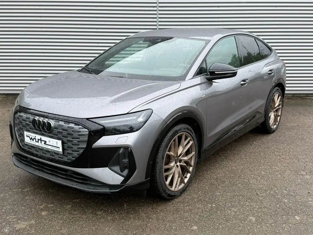 Audi Q4 e-tron e-tron Sportback 50 Edition One quattro 220KW