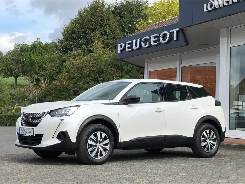 Peugeot e-2008 e- Active