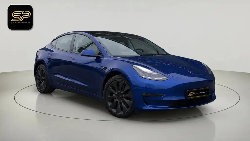 Tesla Model 3 Long Range