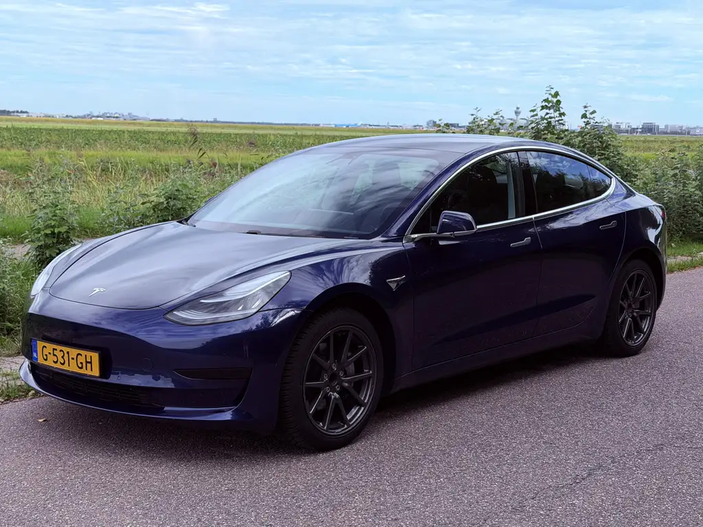 Tesla Model 3 | FSD | Standard Range +
