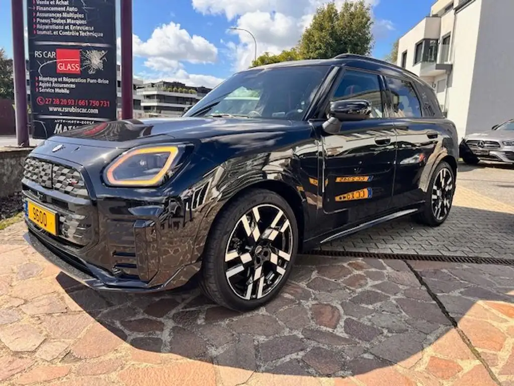 MINI Countryman SE All4 MINI Countryman SE ALL4 HUD John Cooper Works