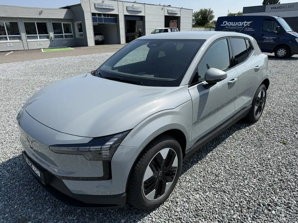 Volvo EX30 Core, Single Motor Extended Range, Elektrisch