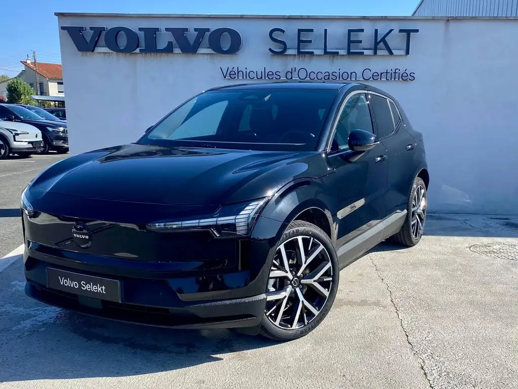 Volvo EX30 P5 Long Range 272ch 69kWh Black Edition