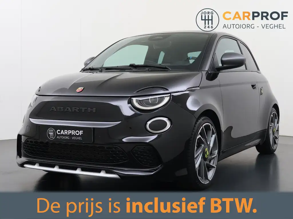 Abarth 500e Turismo 42 kWh Navigatie | Camera | SOH 95% | LMV