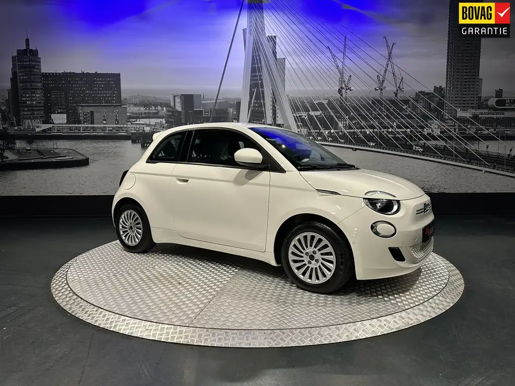 Fiat 500e Icon 42 kWh *Carplay*Camera*