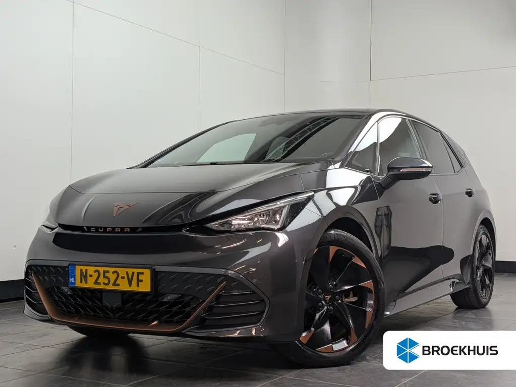 CUPRA Born Adrenaline One 62 kWh l Achteruitrijcamera | App c