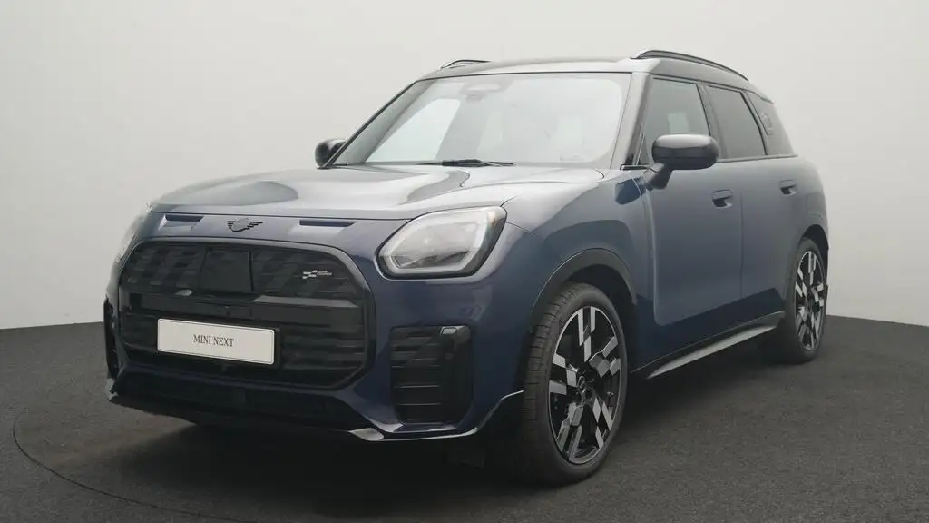 MINI Countryman SE All4 John Cooper Works Trim