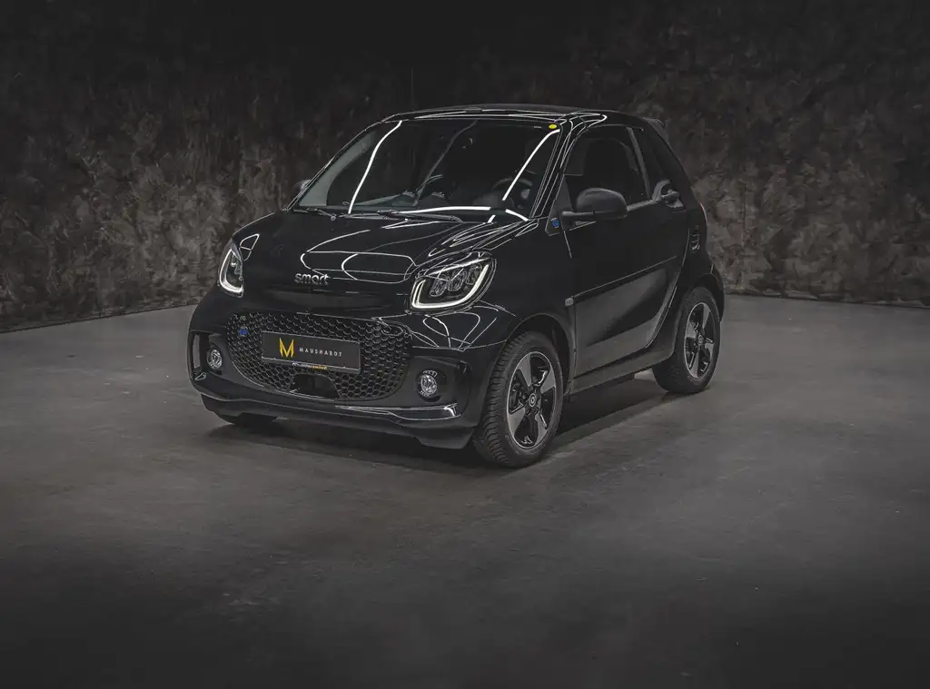 smart forTwo EQ cab passion EXCLUSIVE:PURE BLACK +JBL!