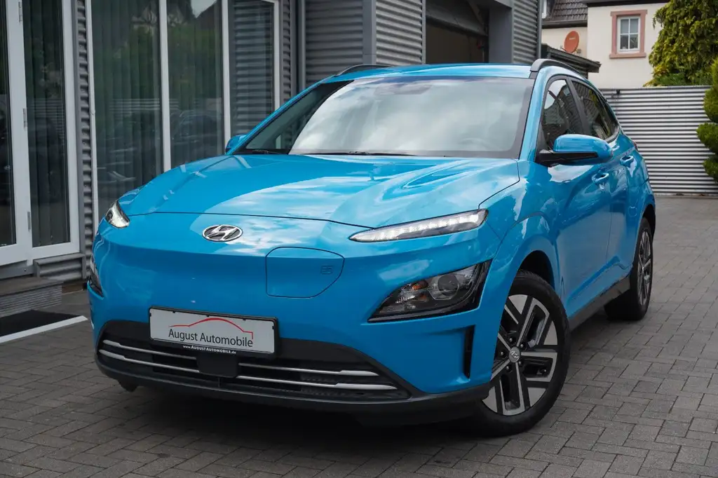 Hyundai KONA KONA Select 2WD Lenk+SHZ Key Kam ACC Carplay PDC