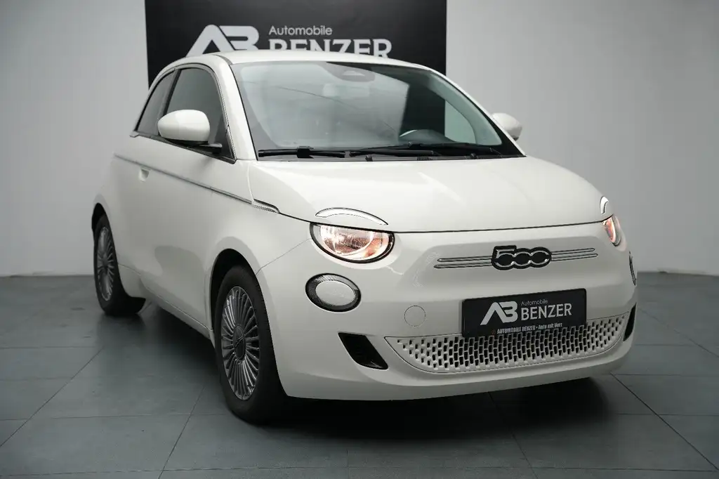 Fiat 500e e*Klima*Bluetooth*Spurhalteassistent*Keyless