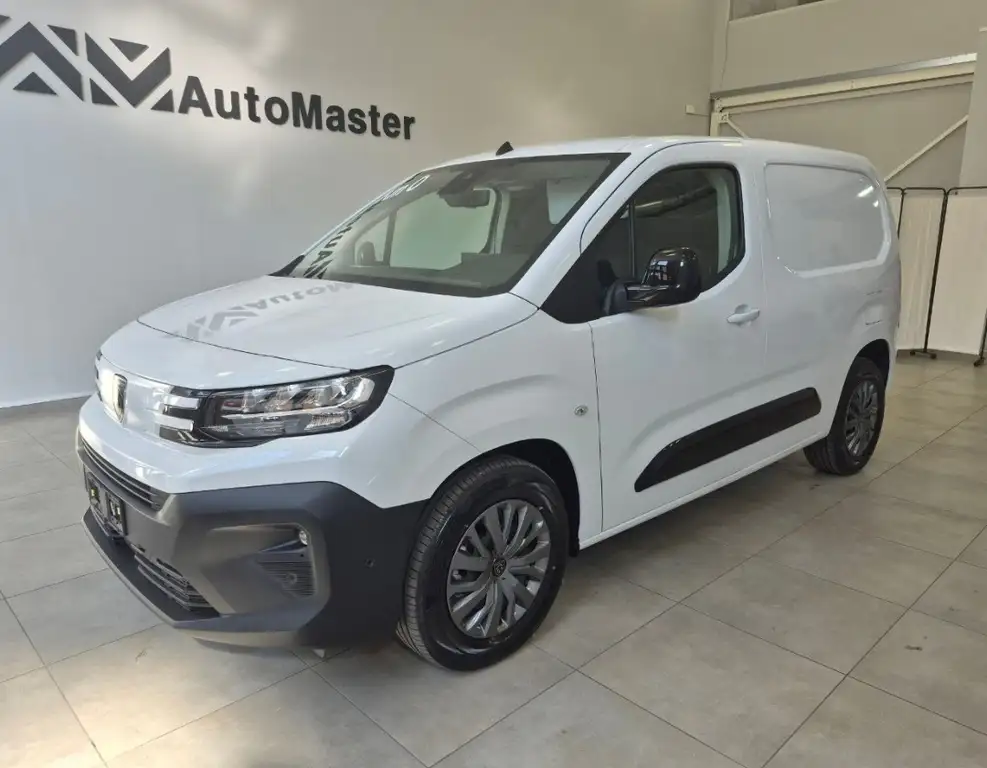 Peugeot e-Partner e-Partner motore elettrico 136 CV PC Port. Maggior. Furgone