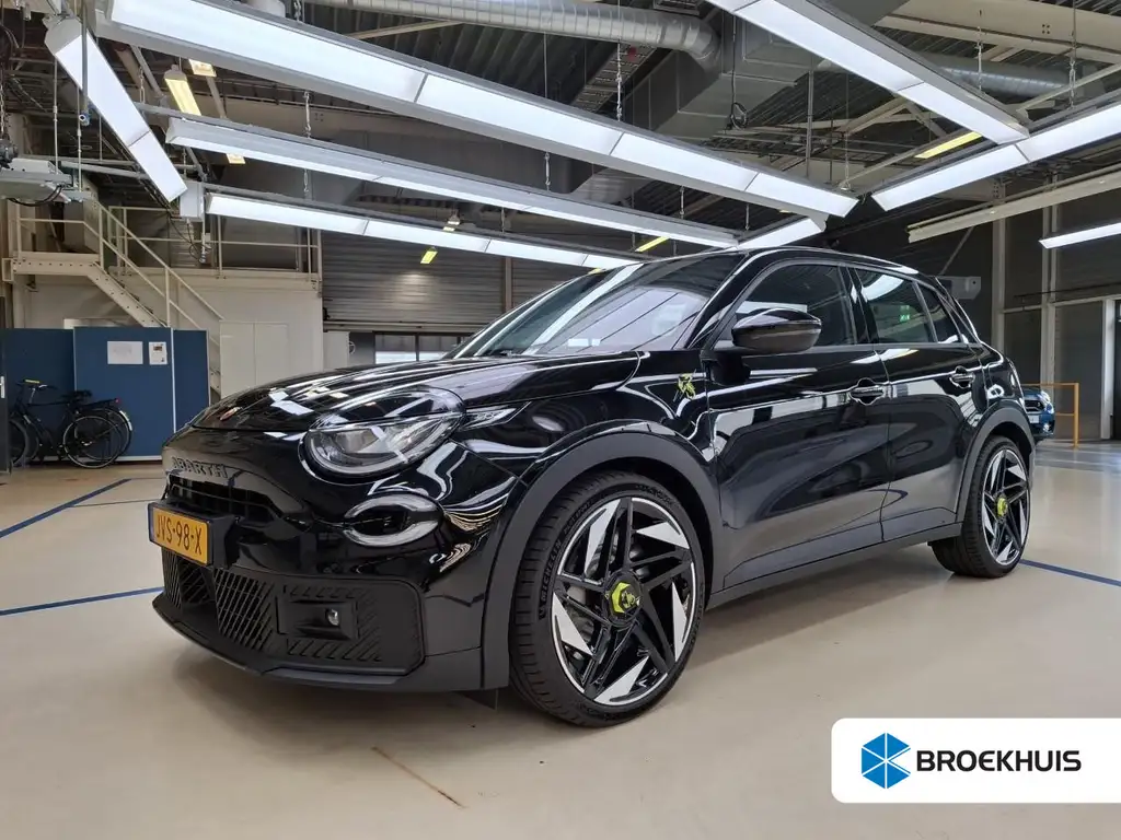 Abarth 600e Turismo 54 kWh 240pk Tot 8 Jaar Garantie! | Torsse