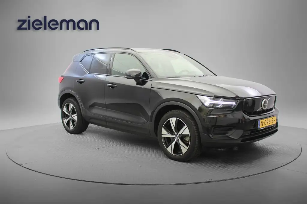 Volvo XC40 Recharge Plus - Digitaal Cockpit, Carplay, Camera,