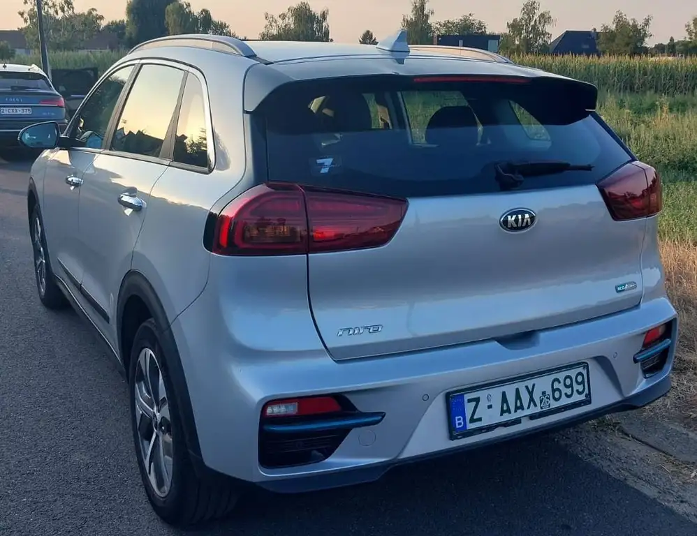 Kia e-Niro e-Niro 64 kWh Xtra Edition SOH 100%