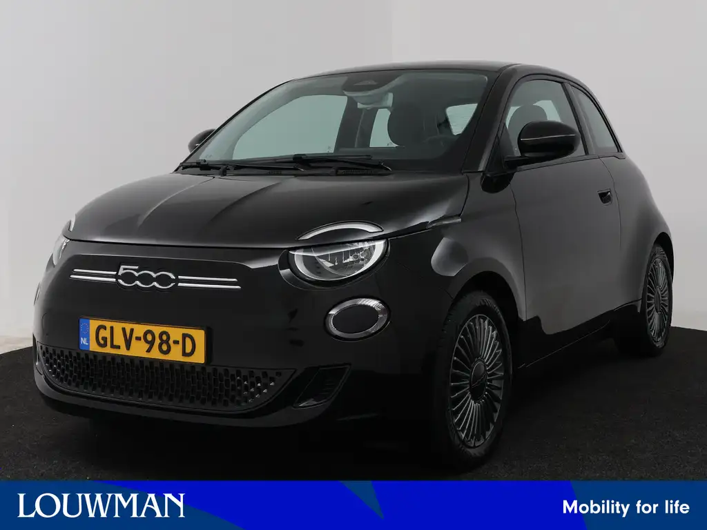 Fiat 500e RED 42 kWh | SOH 94,4% | 12 Maanden BOVAG