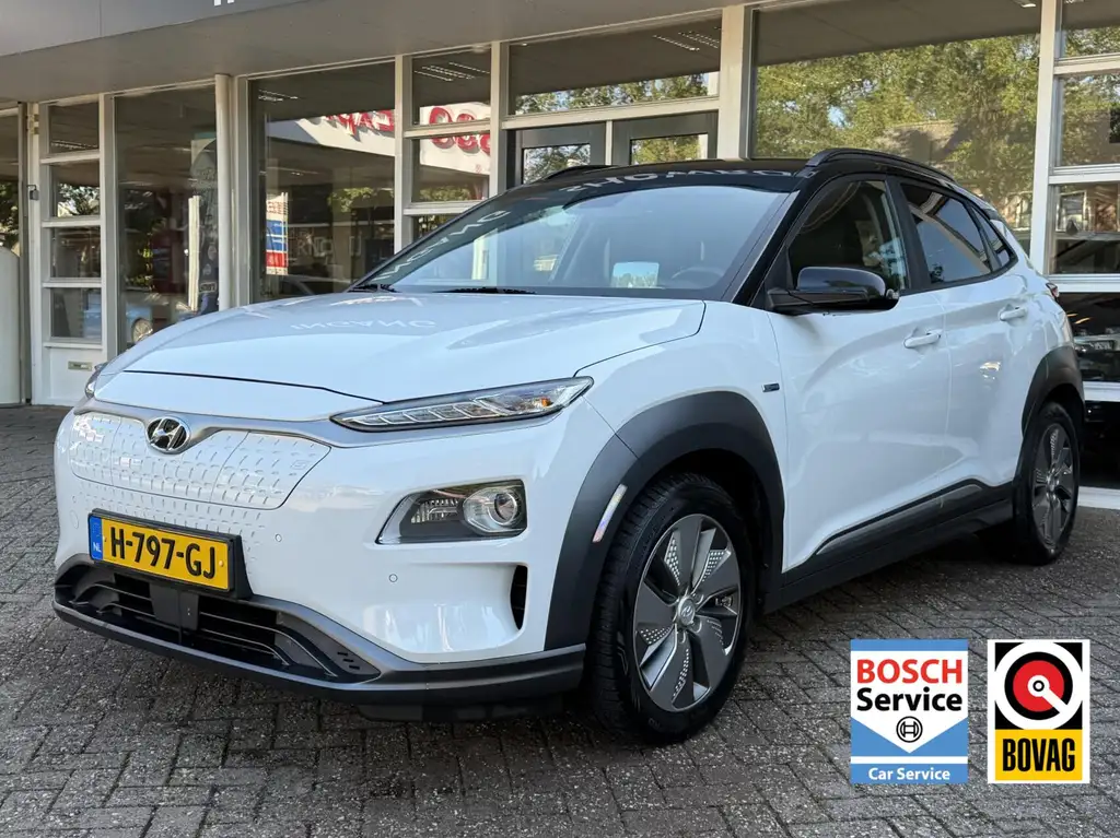 Hyundai KONA EV Premium 64 kWh Camera, Carplay, Climat..
