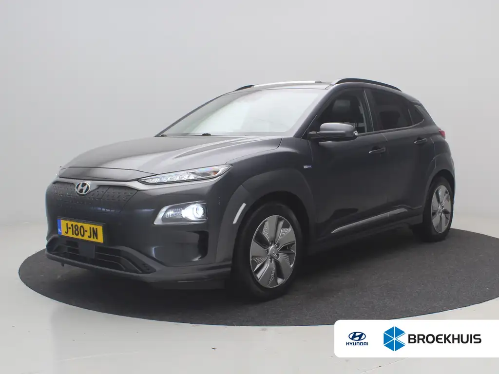 Hyundai KONA Electric Premium 64 kWh / Navigatie/ Warmtepomp /